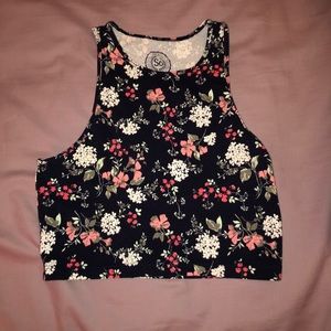 Floral print crop top